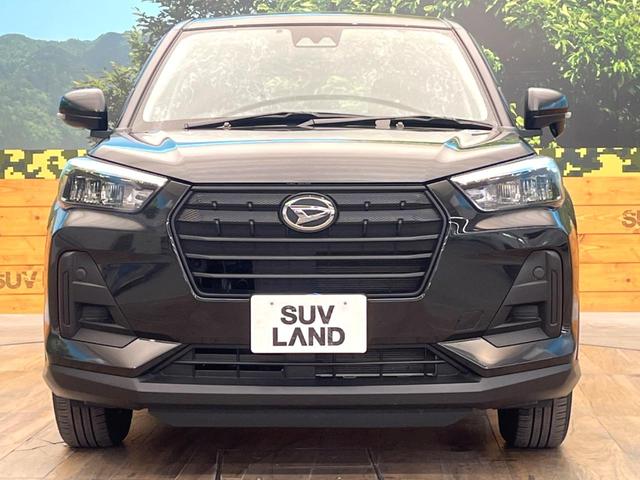 ロッキー Ｌ　禁煙車　９インチディスプレイオーディオ　バックカメラ　スマートアシスト　オートマチックハイビーム　横滑り防止装置　車線逸脱防止支援システム　ＬＥＤヘッド　ＥＴＣ　スマートキー（13枚目）