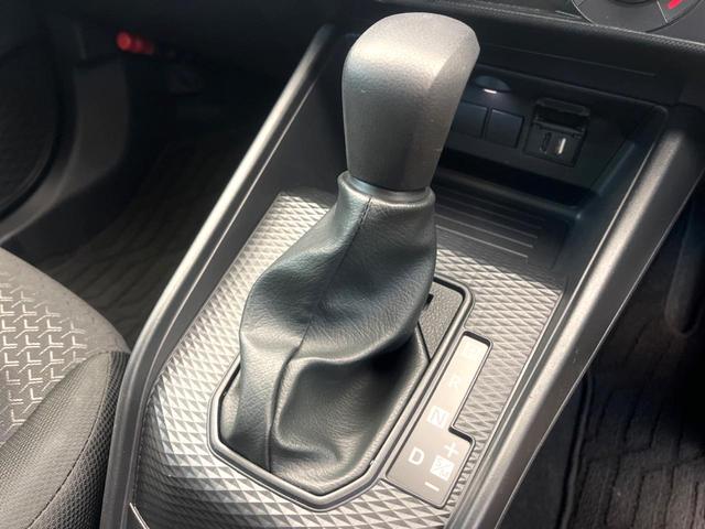 ロッキー Ｌ　禁煙車　９インチディスプレイオーディオ　バックカメラ　スマートアシスト　オートマチックハイビーム　横滑り防止装置　車線逸脱防止支援システム　ＬＥＤヘッド　ＥＴＣ　スマートキー（28枚目）