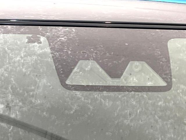 ライズ Ｚ　禁煙車　純正ナビ　バックカメラ　スマートアシスト　レーダークルーズ　前席シートヒーター　車線逸脱防止支援システム　横滑り防止装置　ＬＥＤヘッド　ＥＴＣ　スマートキー　純正１７インチアルミ（5枚目）