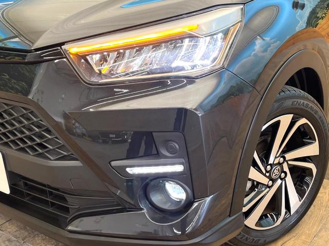 ライズ Ｚ　禁煙車　純正ナビ　バックカメラ　スマートアシスト　レーダークルーズ　前席シートヒーター　車線逸脱防止支援システム　横滑り防止装置　ＬＥＤヘッド　ＥＴＣ　スマートキー　純正１７インチアルミ（12枚目）