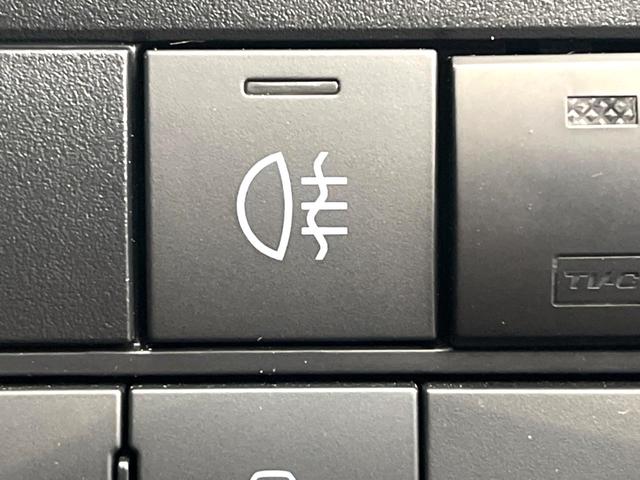 ライズ Ｚ　禁煙車　純正ナビ　バックカメラ　スマートアシスト　レーダークルーズ　前席シートヒーター　車線逸脱防止支援システム　横滑り防止装置　ＬＥＤヘッド　ＥＴＣ　スマートキー　純正１７インチアルミ（42枚目）