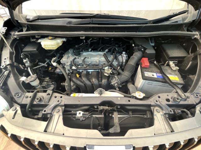 エスクァイア Gi プレミアムパッケージ ブラックテーラード 両側電動ドア 後席モニター バックカメラ 衝突被害軽減システム 禁煙車 ハーフレザーシート ドラレコ コーナーセンサー スマートキー LEDヘッド ビルトインETC クルコン 純正15インチアルミ(18枚目)