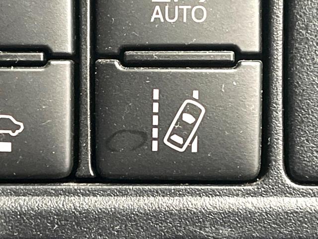 エスクァイア Gi プレミアムパッケージ ブラックテーラード 両側電動ドア 後席モニター バックカメラ 衝突被害軽減システム 禁煙車 ハーフレザーシート ドラレコ コーナーセンサー スマートキー LEDヘッド ビルトインETC クルコン 純正15インチアルミ(38枚目)