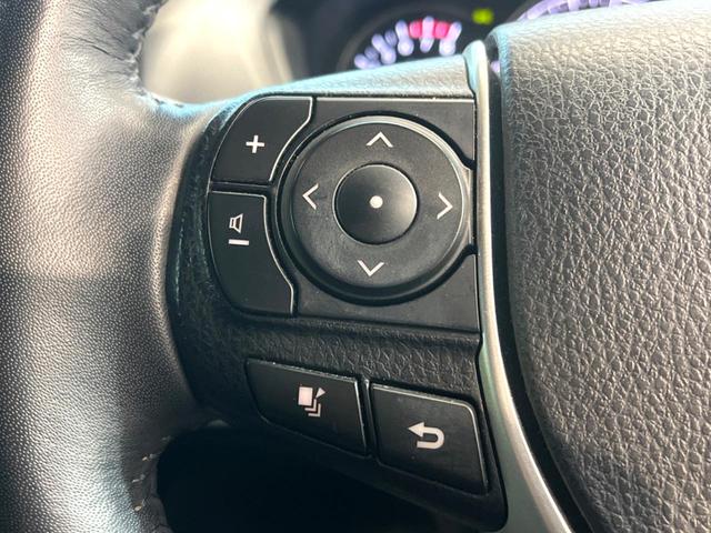 エスクァイア Gi プレミアムパッケージ ブラックテーラード 両側電動ドア 後席モニター バックカメラ 衝突被害軽減システム 禁煙車 ハーフレザーシート ドラレコ コーナーセンサー スマートキー LEDヘッド ビルトインETC クルコン 純正15インチアルミ(48枚目)