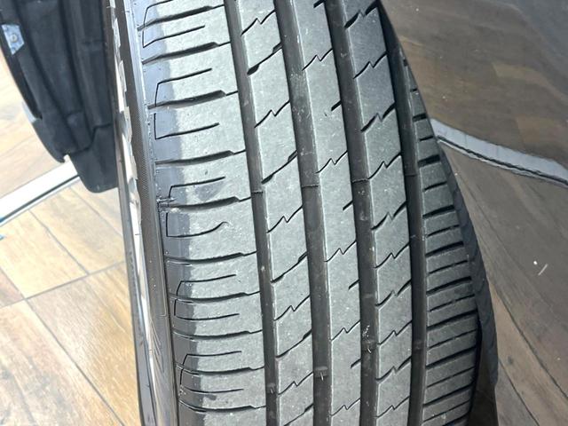 ハリアー プレミアム　バックカメラ　衝突被害軽減システム　レーダークルーズ　禁煙車　電動リアゲート　ハーフレザーシート　パワーシート　ドラレコ　スマートキー　ＬＥＤヘッド　純正１８インチアルミ　オートハイビーム（24枚目）