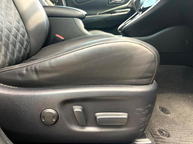 ハリアー プレミアム　バックカメラ　衝突被害軽減システム　レーダークルーズ　禁煙車　電動リアゲート　ハーフレザーシート　パワーシート　ドラレコ　スマートキー　ＬＥＤヘッド　純正１８インチアルミ　オートハイビーム（30枚目）