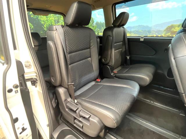 セレナ ｅ－パワー　ハイウェイスターＶ　禁煙車　純正ナビ　全周囲カメラ　両側電動スライドドア　後席モニター　インテリジェントエマージェンシーブレーキ　レーダークルーズ　ＬＥＤヘッド　ＥＴＣ　ドラレコ　スマートキー　純正１６インチアルミ（9枚目）