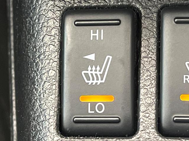 エクストレイル ２０Ｘｔｔ　禁煙車　純正ナビ　４ＷＤ　バックカメラ　クルーズコントロール　ルーフレール　スマートキー　オートライト　オートエアコン　リラックスヘッドレスト　横滑り防止装置　　寒冷地仕様　純正１８インチアルミ（5枚目）