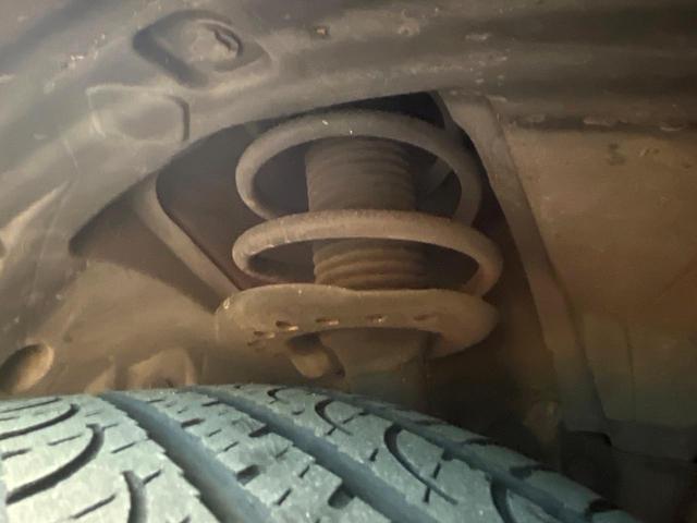 エクストレイル ２０Ｘｔｔ　禁煙車　純正ナビ　４ＷＤ　バックカメラ　クルーズコントロール　ルーフレール　スマートキー　オートライト　オートエアコン　リラックスヘッドレスト　横滑り防止装置　　寒冷地仕様　純正１８インチアルミ（19枚目）