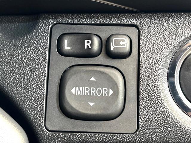 ハイエースワゴン GL プリクラッシュセーフティ デジタルインナーミラー 片側パワースライドドア ETC スマートキー オートマチックハイビーム 横滑り防止装置 車線逸脱防止支援システム 純正15インチアルミ(36枚目)