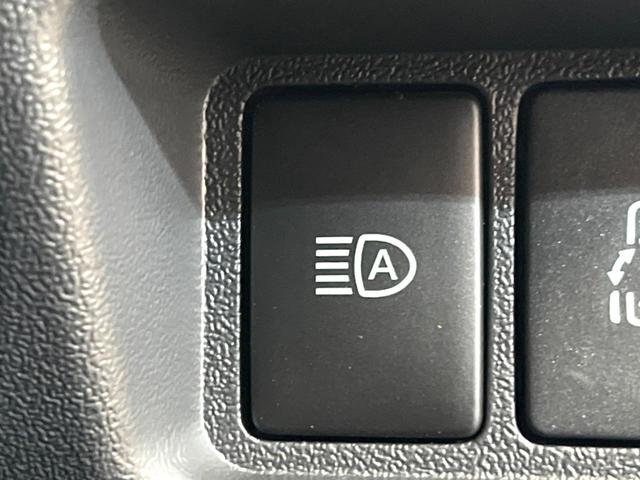 ハイエースワゴン GL プリクラッシュセーフティ デジタルインナーミラー 片側パワースライドドア ETC スマートキー オートマチックハイビーム 横滑り防止装置 車線逸脱防止支援システム 純正15インチアルミ(37枚目)