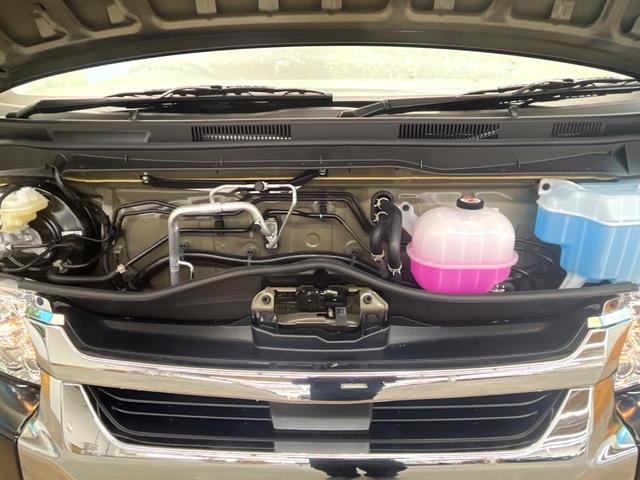ハイエースワゴン GL プリクラッシュセーフティ デジタルインナーミラー 片側パワースライドドア ETC スマートキー オートマチックハイビーム 横滑り防止装置 車線逸脱防止支援システム 純正15インチアルミ(49枚目)