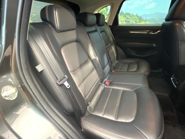 ＣＸ－５ ＸＤ　Ｌパッケージ　禁煙車　メーカー純正ナビ　バックカメラ　ＢＯＳＥサウンド　レーダークルーズ　ヘッドアップディスプレイ　ブラインドスポットモニター　シートヒーター　ステアリングヒーター　純正１９インチアルミ（9枚目）