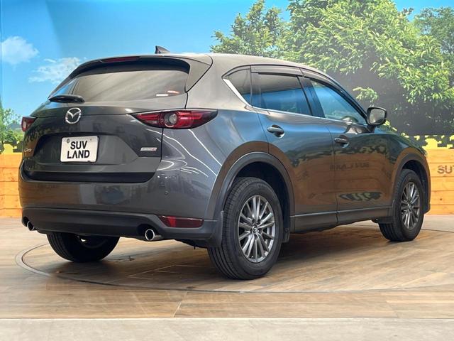 ＣＸ－５ ＸＤ　Ｌパッケージ　禁煙車　メーカー純正ナビ　バックカメラ　ＢＯＳＥサウンド　レーダークルーズ　ヘッドアップディスプレイ　ブラインドスポットモニター　シートヒーター　ステアリングヒーター　純正１９インチアルミ（17枚目）