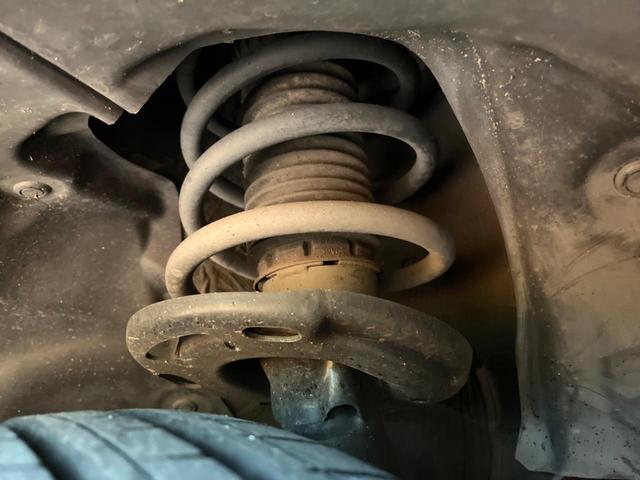 ＣＸ－５ ＸＤ　Ｌパッケージ　禁煙車　メーカー純正ナビ　バックカメラ　ＢＯＳＥサウンド　レーダークルーズ　ヘッドアップディスプレイ　ブラインドスポットモニター　シートヒーター　ステアリングヒーター　純正１９インチアルミ（20枚目）