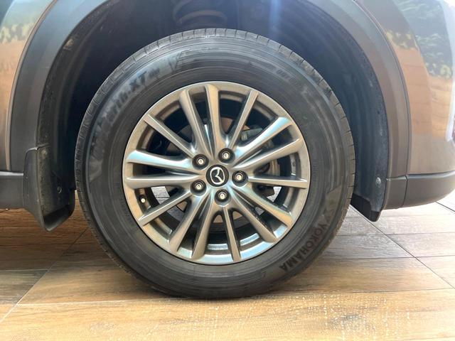 ＣＸ－５ ＸＤ　Ｌパッケージ　禁煙車　メーカー純正ナビ　バックカメラ　ＢＯＳＥサウンド　レーダークルーズ　ヘッドアップディスプレイ　ブラインドスポットモニター　シートヒーター　ステアリングヒーター　純正１９インチアルミ（27枚目）