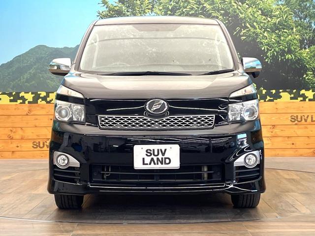 ヴォクシー ZS 煌 両側電動スライドドア フリップダウンモニター パドルシフト ナビ バックカメラ ドラレコ ETC スマートキー オートライト 8人乗り オートエアコン(15枚目)