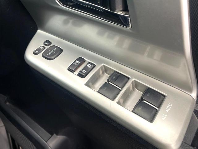 ヴォクシー ZS 煌 両側電動スライドドア フリップダウンモニター パドルシフト ナビ バックカメラ ドラレコ ETC スマートキー オートライト 8人乗り オートエアコン(36枚目)