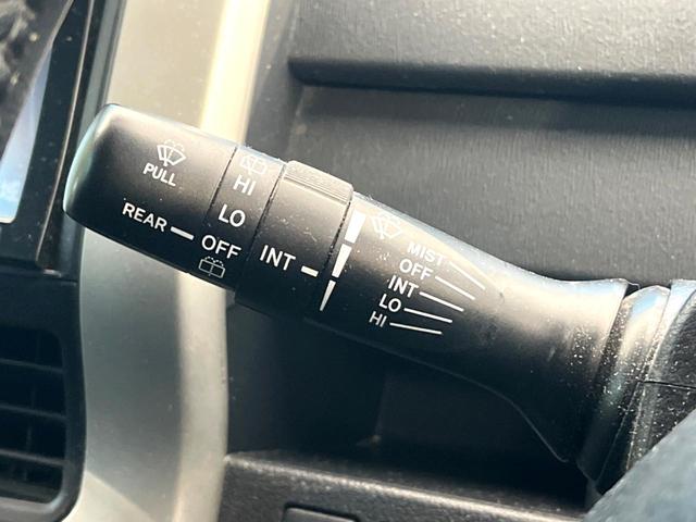 ヴォクシー ZS 煌 両側電動スライドドア フリップダウンモニター パドルシフト ナビ バックカメラ ドラレコ ETC スマートキー オートライト 8人乗り オートエアコン(42枚目)