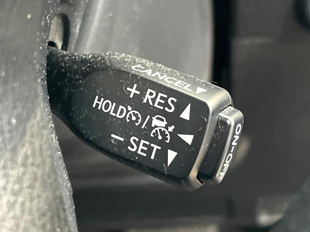 ランドクルーザープラド ＴＸ　４ＷＤ　ディーゼル（軽油）　バックカメラ　衝突被害軽減システム　レーダークルーズ　禁煙車　ドラレコ　コーナーセンサー　スマートキー　ＬＥＤヘッド　ビルトインＥＴＣ　純正１７インチアルミ（6枚目）