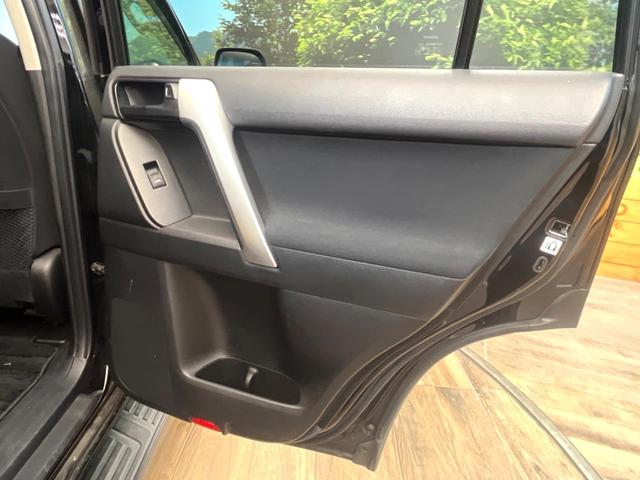 ランドクルーザープラド ＴＸ　４ＷＤ　ディーゼル（軽油）　バックカメラ　衝突被害軽減システム　レーダークルーズ　禁煙車　ドラレコ　コーナーセンサー　スマートキー　ＬＥＤヘッド　ビルトインＥＴＣ　純正１７インチアルミ（28枚目）