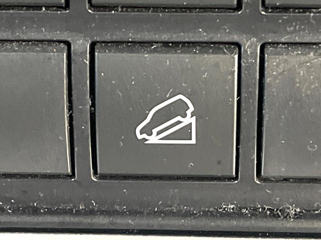 ランドクルーザープラド ＴＸ　４ＷＤ　ディーゼル（軽油）　バックカメラ　衝突被害軽減システム　レーダークルーズ　禁煙車　ドラレコ　コーナーセンサー　スマートキー　ＬＥＤヘッド　ビルトインＥＴＣ　純正１７インチアルミ（51枚目）