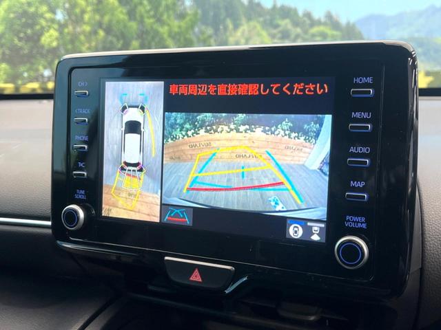 ヤリスクロス ハイブリッドＺ　バックカメラ　衝突被害軽減システム　レーダークルーズ　パワーシート　コーナーセンサー　スマートキー　ＬＥＤヘッド　ＥＴＣ　純正１８インチアルミ　オートハイビーム　車線逸脱警報　オートライト（4枚目）