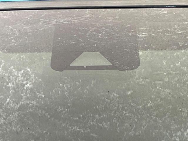 ヤリスクロス ハイブリッドＺ　バックカメラ　衝突被害軽減システム　レーダークルーズ　パワーシート　コーナーセンサー　スマートキー　ＬＥＤヘッド　ＥＴＣ　純正１８インチアルミ　オートハイビーム　車線逸脱警報　オートライト（5枚目）