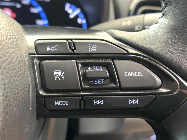 ヤリスクロス ハイブリッドＺ　バックカメラ　衝突被害軽減システム　レーダークルーズ　パワーシート　コーナーセンサー　スマートキー　ＬＥＤヘッド　ＥＴＣ　純正１８インチアルミ　オートハイビーム　車線逸脱警報　オートライト（6枚目）