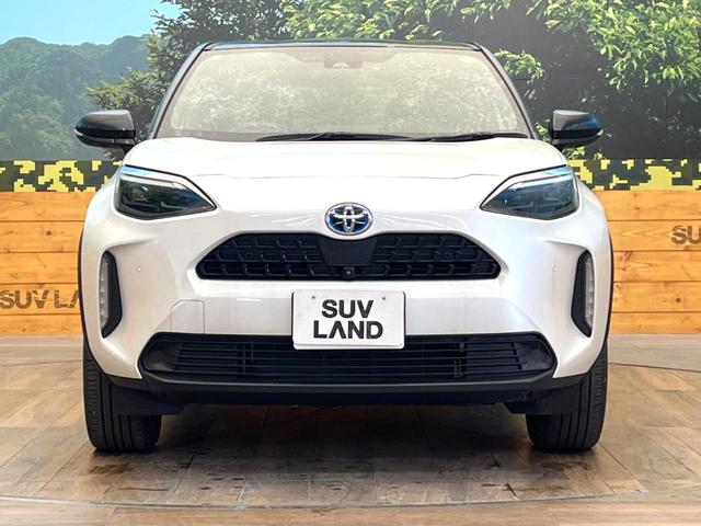 ヤリスクロス ハイブリッドＺ　バックカメラ　衝突被害軽減システム　レーダークルーズ　パワーシート　コーナーセンサー　スマートキー　ＬＥＤヘッド　ＥＴＣ　純正１８インチアルミ　オートハイビーム　車線逸脱警報　オートライト（13枚目）