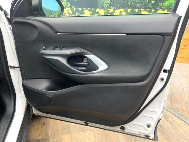 ヤリスクロス ハイブリッドＺ　バックカメラ　衝突被害軽減システム　レーダークルーズ　パワーシート　コーナーセンサー　スマートキー　ＬＥＤヘッド　ＥＴＣ　純正１８インチアルミ　オートハイビーム　車線逸脱警報　オートライト（30枚目）