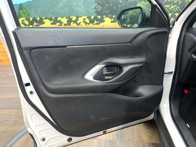 ヤリスクロス ハイブリッドＺ　バックカメラ　衝突被害軽減システム　レーダークルーズ　パワーシート　コーナーセンサー　スマートキー　ＬＥＤヘッド　ＥＴＣ　純正１８インチアルミ　オートハイビーム　車線逸脱警報　オートライト（31枚目）