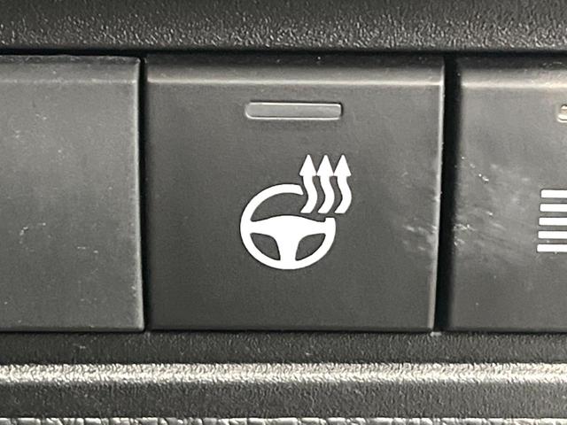 ヤリスクロス ハイブリッドＺ　バックカメラ　衝突被害軽減システム　レーダークルーズ　パワーシート　コーナーセンサー　スマートキー　ＬＥＤヘッド　ＥＴＣ　純正１８インチアルミ　オートハイビーム　車線逸脱警報　オートライト（45枚目）