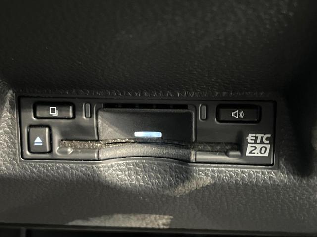 ヤリスクロス Ｇ　バックカメラ　衝突被害軽減システム　レーダークルーズ　ドラレコ　コーナーセンサー　スマートキー　ＬＥＤヘッド　ＥＴＣ２．０　純正１６インチアルミ　オートハイビーム　車線逸脱警報　オートライト（8枚目）