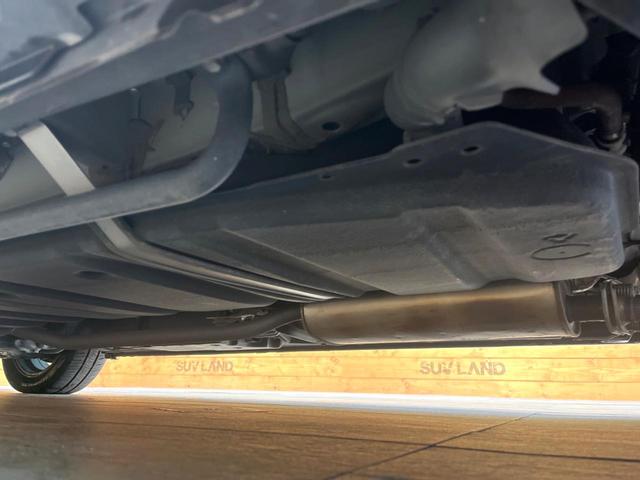 ヴォクシー ハイブリッドZS 煌III 純正10インチナビ バックカメラ フリップダウンモニター 両側電動スライドドア 衝突被害軽減システム LEDヘッド 純正16インチアルミ ドラレコ ETC(22枚目)