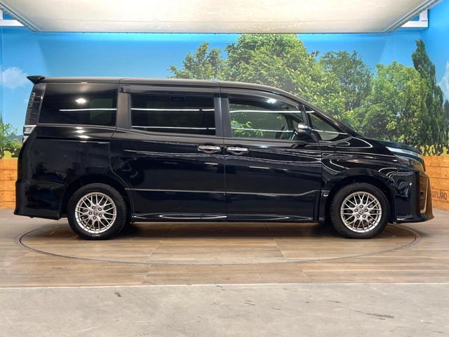 ヴォクシー ハイブリッドZS 煌III 純正10インチナビ バックカメラ フリップダウンモニター 両側電動スライドドア 衝突被害軽減システム LEDヘッド 純正16インチアルミ ドラレコ ETC(25枚目)