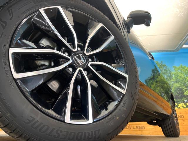 ヴェゼル e:HEV Z メーカー純正9インチナビ バックカメラ ホンダセンシング レーダークルーズ ブラインドスポットモニター LEDヘッド ETC ドラレコ シートヒーター パドルシフト 純正18インチアルミ(13枚目)