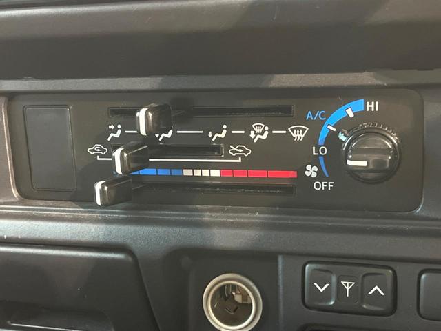 ランドクルーザー70 バン MT車 4WD ナビゲーション バックカメラ 純正16インチアルミ ドラレコ ETC(54枚目)