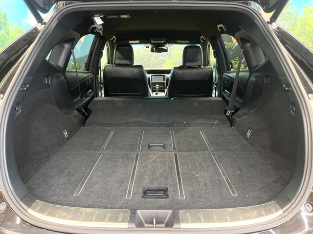 ハリアー プレミアム　純正ナビ　バックカメラ　衝突被害軽減システム　電動リアゲート　レザーシート　パワーシート　ＬＥＤヘッド　ビルトインＥＴＣ　クルコン　純正１８インチアルミ　オートハイビーム　車線逸脱警報（10枚目）