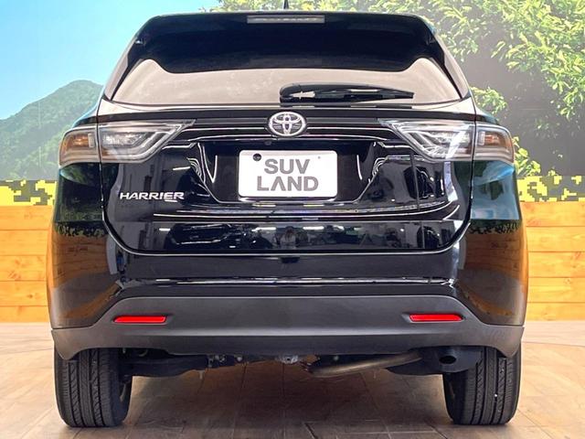 ハリアー プレミアム　純正ナビ　バックカメラ　衝突被害軽減システム　電動リアゲート　レザーシート　パワーシート　ＬＥＤヘッド　ビルトインＥＴＣ　クルコン　純正１８インチアルミ　オートハイビーム　車線逸脱警報（15枚目）