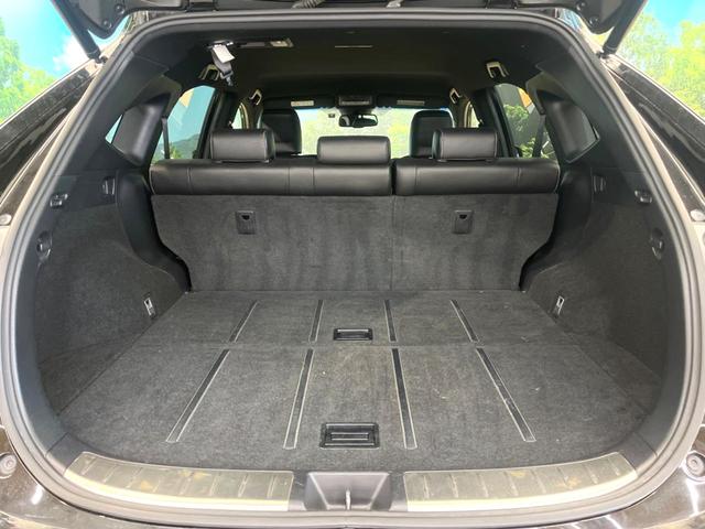 ハリアー プレミアム　純正ナビ　バックカメラ　衝突被害軽減システム　電動リアゲート　レザーシート　パワーシート　ＬＥＤヘッド　ビルトインＥＴＣ　クルコン　純正１８インチアルミ　オートハイビーム　車線逸脱警報（54枚目）