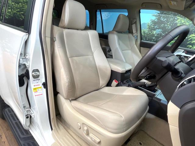 ランドクルーザープラド ＴＸ　Ｌパッケージ　マットブラックエディション　純正ディスプレイオーディオ　全周囲カメラ　サンルーフ　トヨタセーフティセンス　レーダークルーズコントロール　シートベンチレーション　ブラインドスポットモニター　４ＷＤ　ＬＥＤヘッドライト（8枚目）