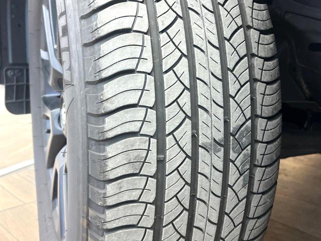 ランドクルーザープラド ＴＸ　Ｌパッケージ　マットブラックエディション　純正ディスプレイオーディオ　全周囲カメラ　サンルーフ　トヨタセーフティセンス　レーダークルーズコントロール　シートベンチレーション　ブラインドスポットモニター　４ＷＤ　ＬＥＤヘッドライト（26枚目）