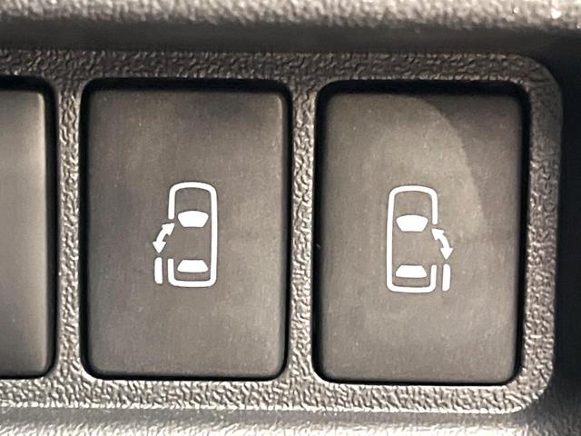 ハイエースバン スーパーＧＬ　ダークプライムＩＩ　禁煙車　ＳＤナビ　ディーゼル（軽油）　バックカメラ　プリクラッシュセーフティ　両側電動スライドドア　オートマチックハイビーム　　ＬＥＤヘッド　ＥＴＣ　ドラレコ　スマートキー　１６インチアルミ（6枚目）