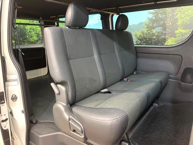 ハイエースバン スーパーＧＬ　ダークプライムＩＩ　禁煙車　ＳＤナビ　ディーゼル（軽油）　バックカメラ　プリクラッシュセーフティ　両側電動スライドドア　オートマチックハイビーム　　ＬＥＤヘッド　ＥＴＣ　ドラレコ　スマートキー　１６インチアルミ（9枚目）