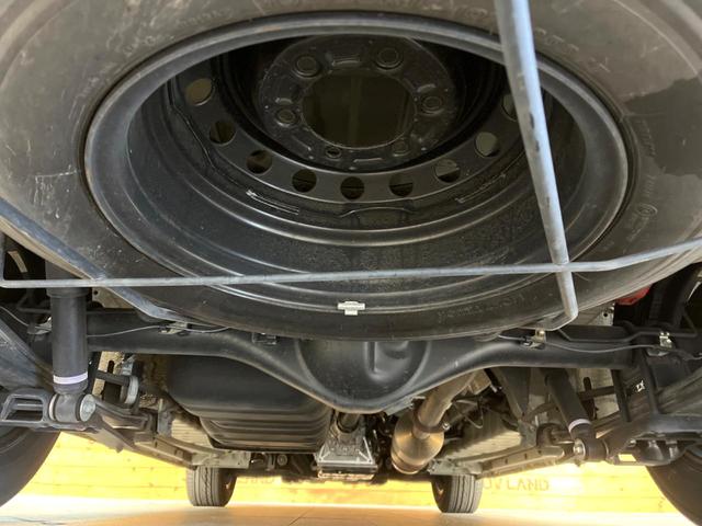 ハイエースバン スーパーＧＬ　ダークプライムＩＩ　禁煙車　ＳＤナビ　ディーゼル（軽油）　バックカメラ　プリクラッシュセーフティ　両側電動スライドドア　オートマチックハイビーム　　ＬＥＤヘッド　ＥＴＣ　ドラレコ　スマートキー　１６インチアルミ（19枚目）