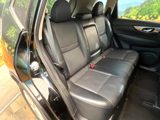 エクストレイル ２０Ｘ　エマージェンシーブレーキパッケージ　純正ＳＤナビ　バックカメラ　エマージェンシーブレーキ　コーナーセンサー　スマートキー　ＬＥＤヘッド　ルーフレール　ＥＴＣ　純正１７インチアルミ　車線逸脱警報　オートライト　デュアルエアコン（9枚目）