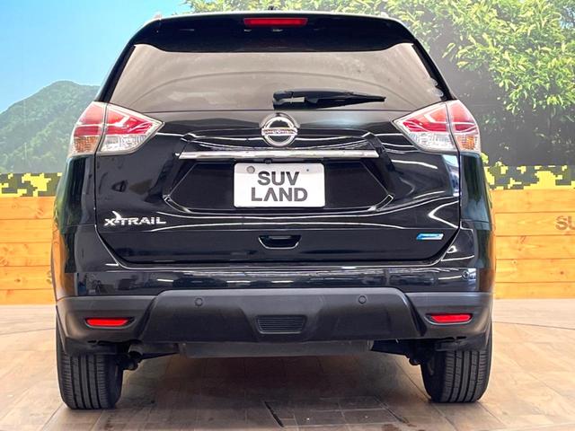 エクストレイル ２０Ｘ　エマージェンシーブレーキパッケージ　純正ＳＤナビ　バックカメラ　エマージェンシーブレーキ　コーナーセンサー　スマートキー　ＬＥＤヘッド　ルーフレール　ＥＴＣ　純正１７インチアルミ　車線逸脱警報　オートライト　デュアルエアコン（15枚目）