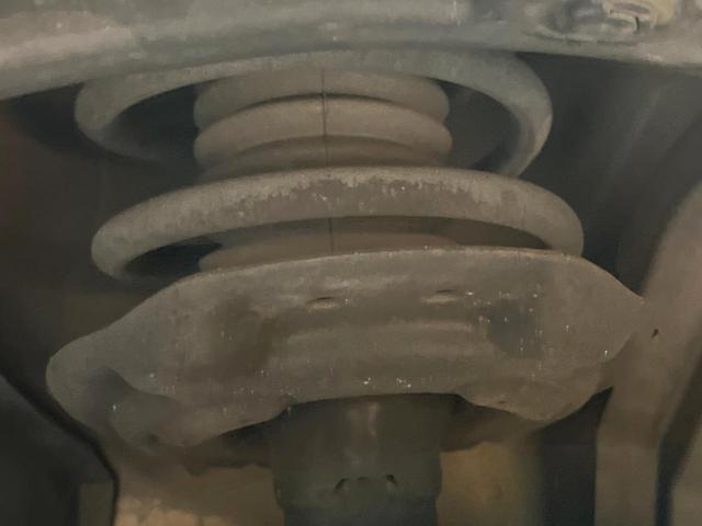 エクストレイル ２０Ｘ　エマージェンシーブレーキパッケージ　純正ＳＤナビ　バックカメラ　エマージェンシーブレーキ　コーナーセンサー　スマートキー　ＬＥＤヘッド　ルーフレール　ＥＴＣ　純正１７インチアルミ　車線逸脱警報　オートライト　デュアルエアコン（20枚目）