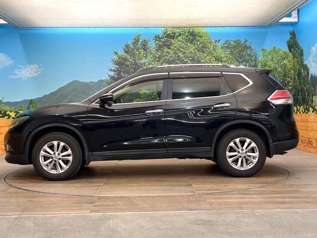 エクストレイル ２０Ｘ　エマージェンシーブレーキパッケージ　純正ＳＤナビ　バックカメラ　エマージェンシーブレーキ　コーナーセンサー　スマートキー　ＬＥＤヘッド　ルーフレール　ＥＴＣ　純正１７インチアルミ　車線逸脱警報　オートライト　デュアルエアコン（25枚目）